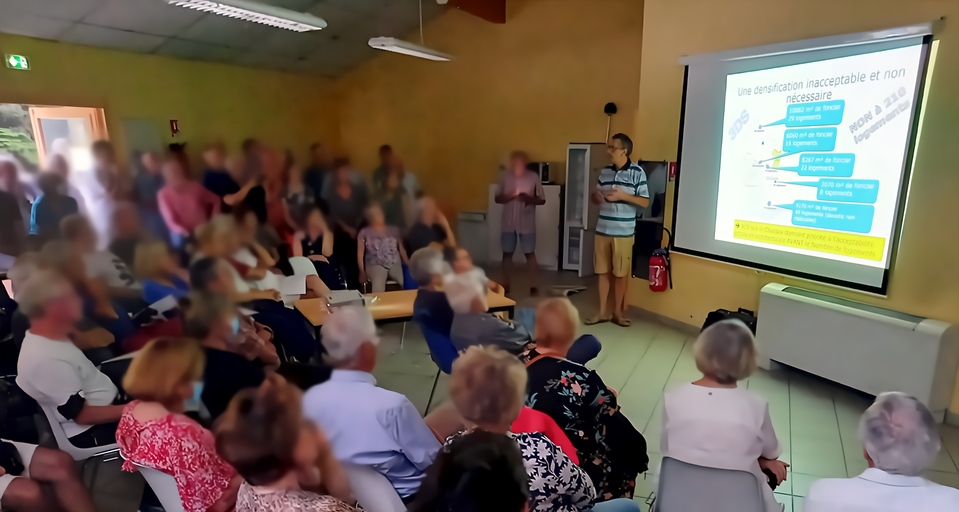 Réunion enquête publique modification PLUi et ERS du Charlaix